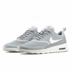 Nike Air Max Thea Casual Sportswear Shoe Wolf Grey White Womens Size 8.5